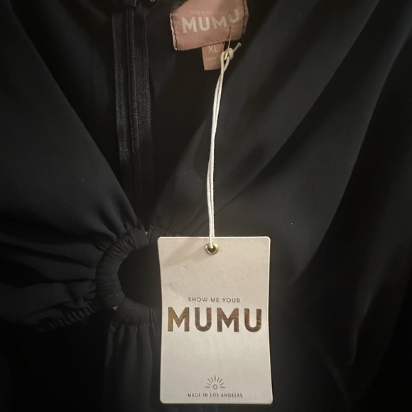 Show me your MUMU- size XL- black cut out long sleeve dress - Picture 5 of 5